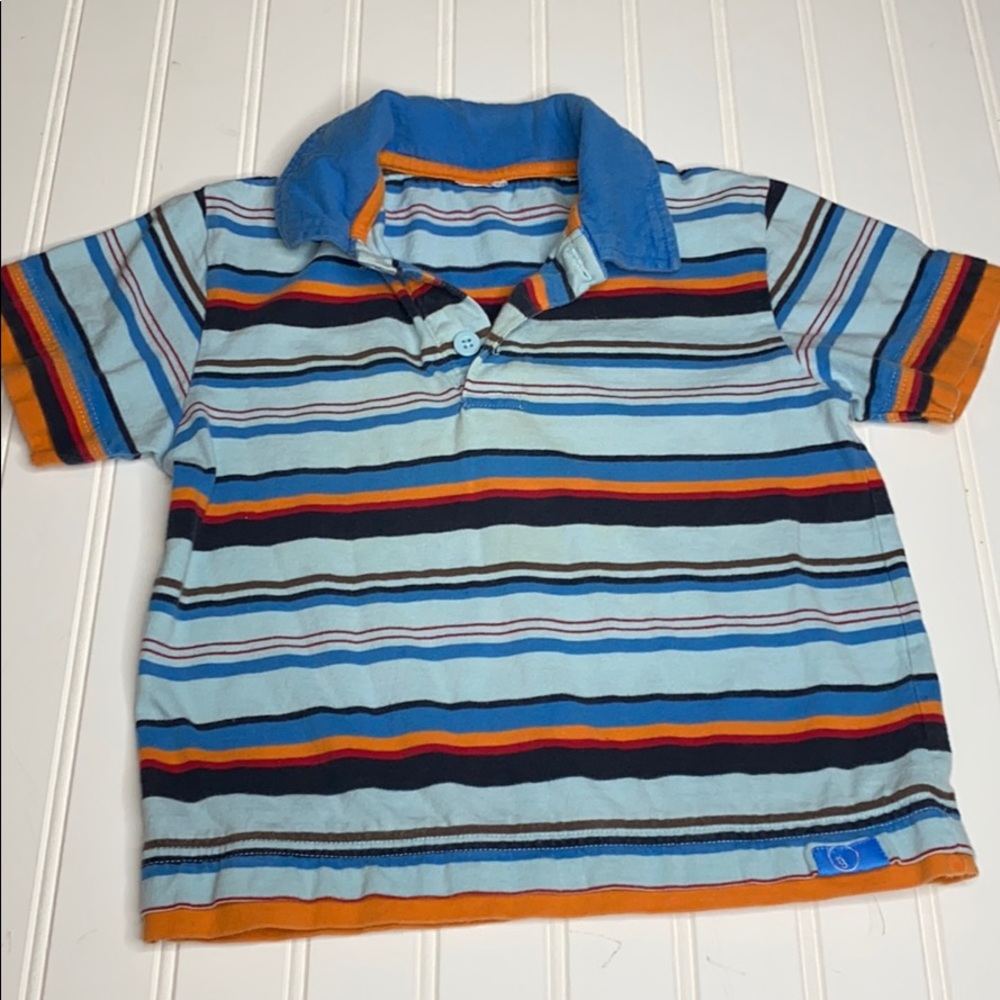 1/4 button down collared top